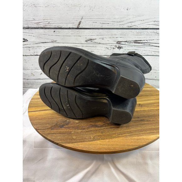 Women's Clarks Black Leather Knee-High Boots Size 9 - Picture 8 of 13